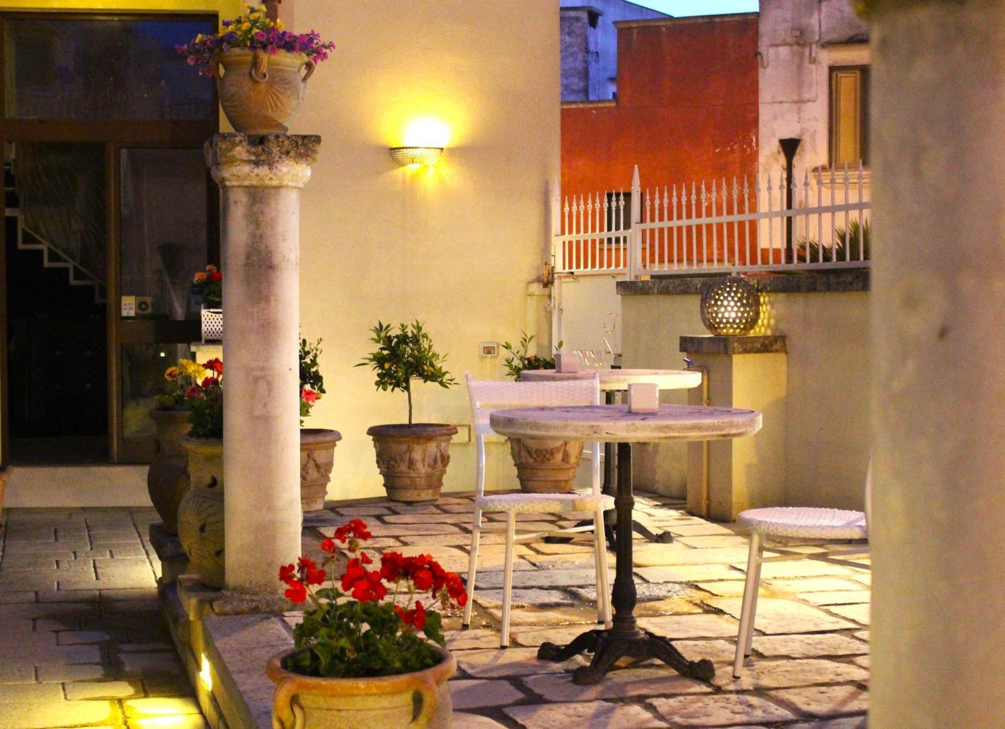 Bed and Breakfast Palazzo Aurora Alezio Esterno foto