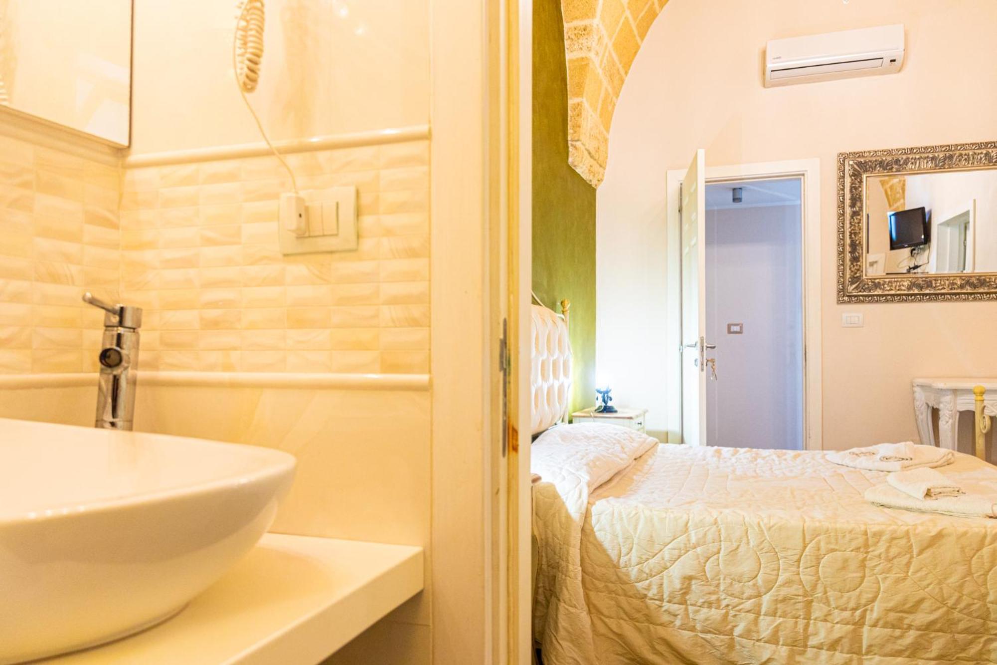 Bed and Breakfast Palazzo Aurora Alezio Esterno foto